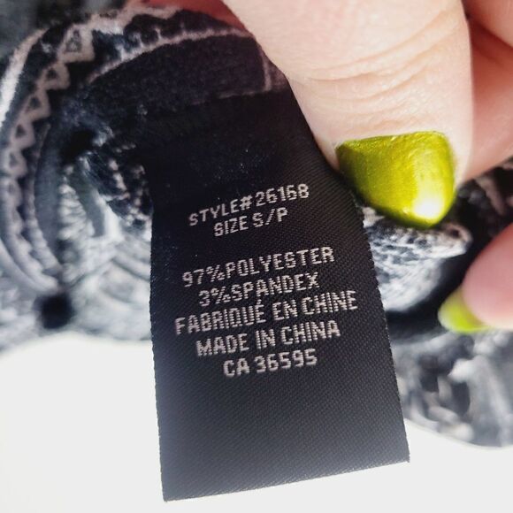 Mandee Paisley Long Sleeve Button Down Blouse - Picture 6 of 7